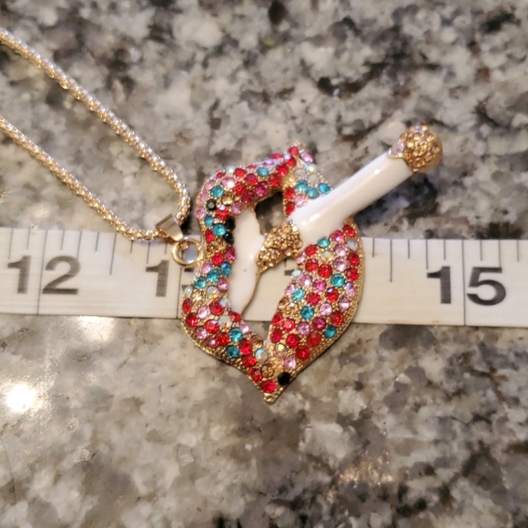 Betsey Johnson lipstick - Picture 7 of 7